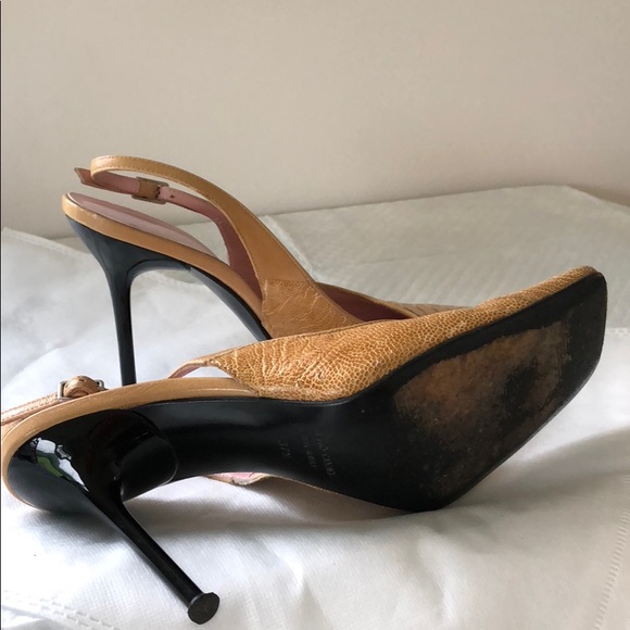 Shoes - Picture 4 of 4